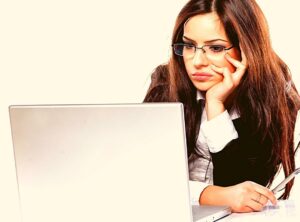 Read more about the article How to create a staff retention strategy
